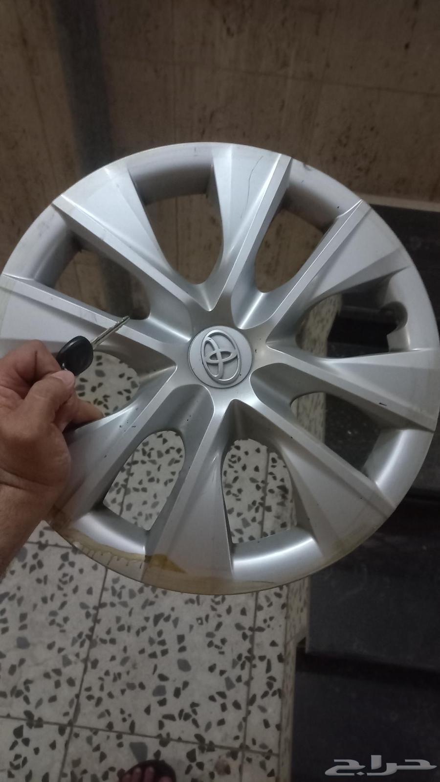 طيس مقاس 15 ممكن اللبيع 3 حبات نظيف جدا حق الوكالة64545616119810110