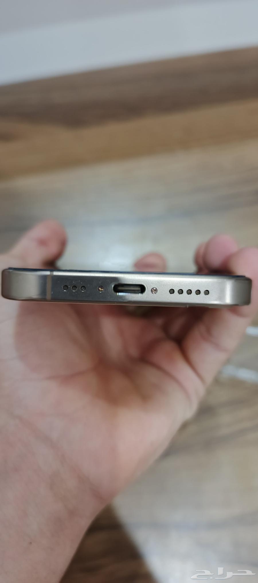 ايفون 16برو نظيف جدا64395714011010113