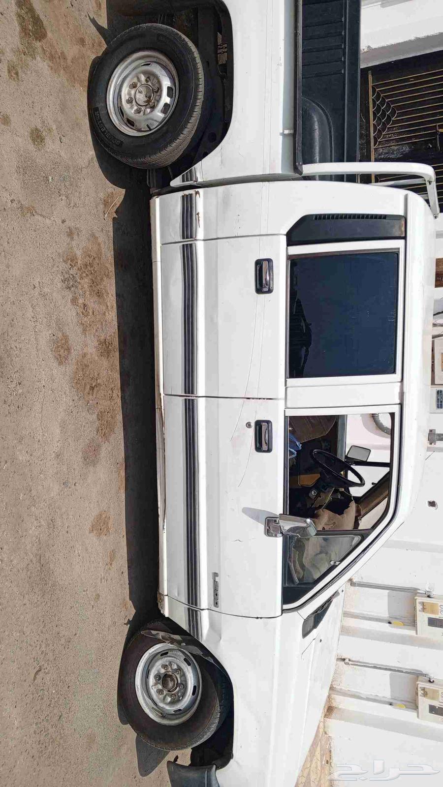 Two Mitsubishi Gamarat Model 96 diesel engines, clean, equipped with a Toyota engine64543634201985111