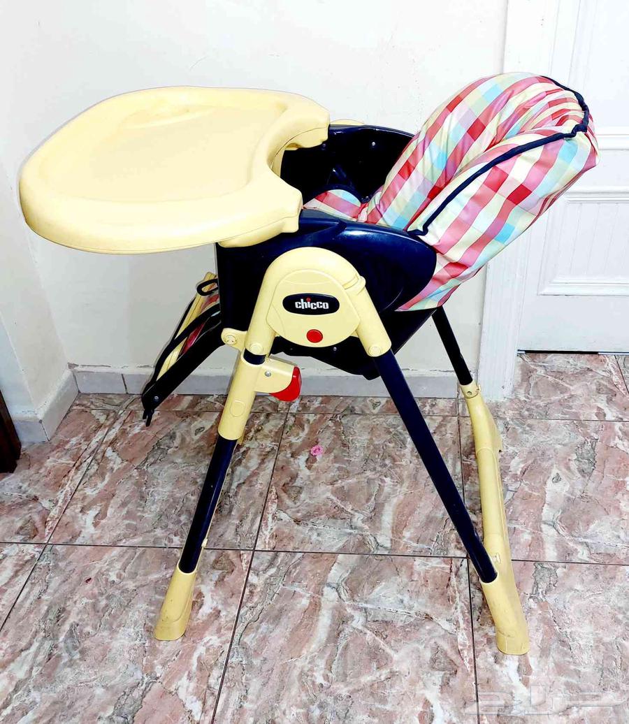 كرسي طعام وسيارة بطارية64392635213698111