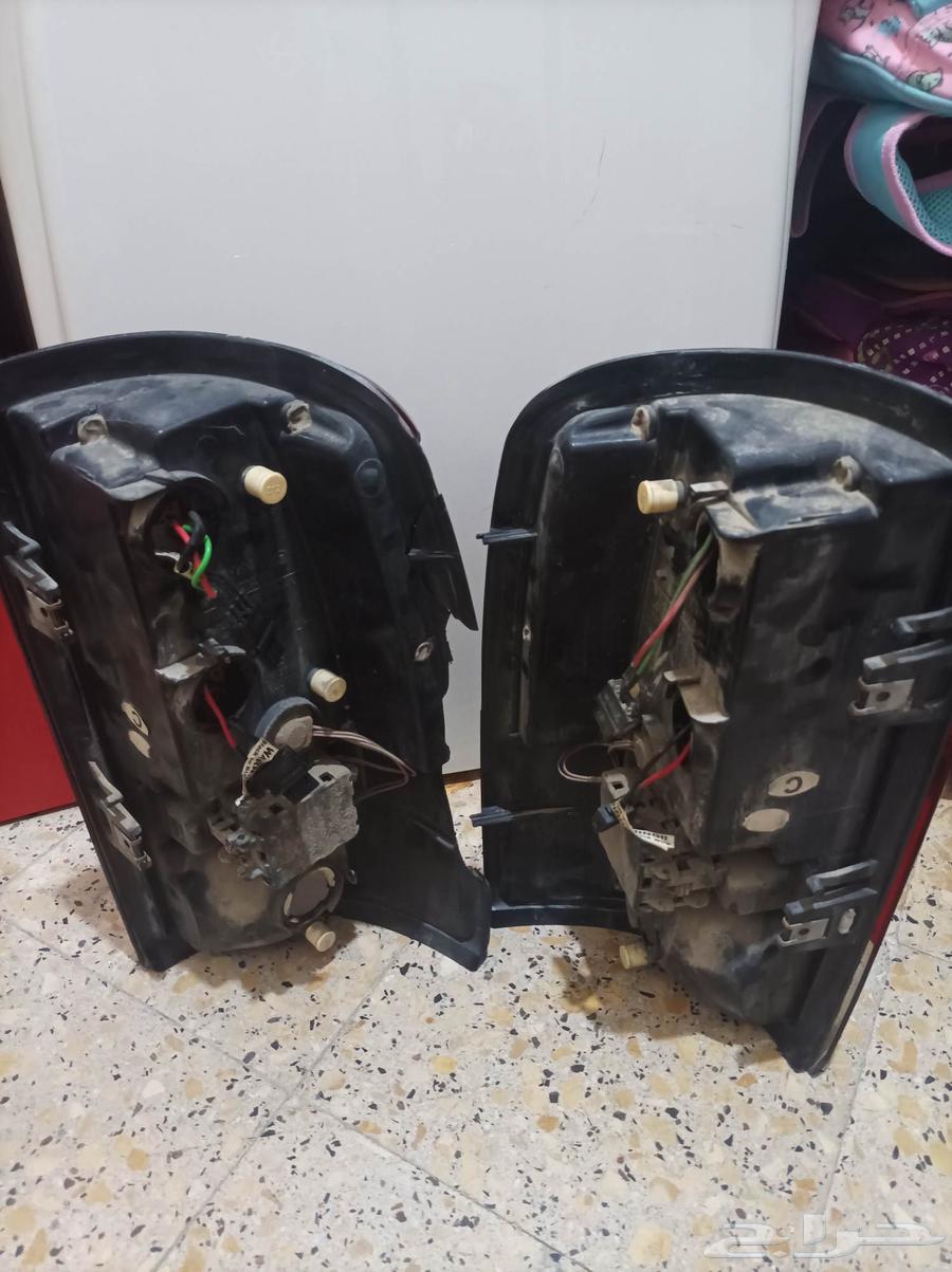 Superbant rear panels from 2000 to 200664552774756227113