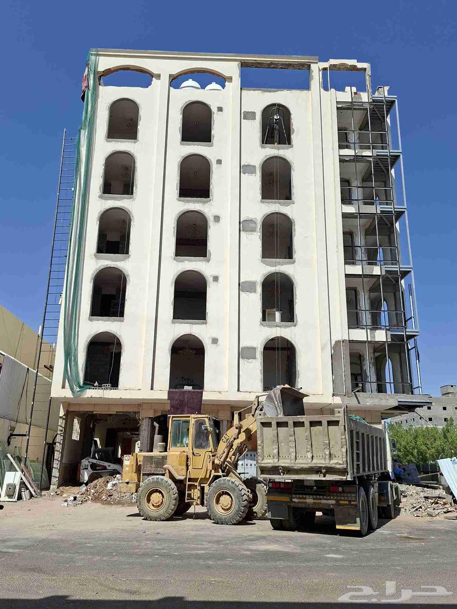 Bobcat and Bullets and Shovels64541108138371112