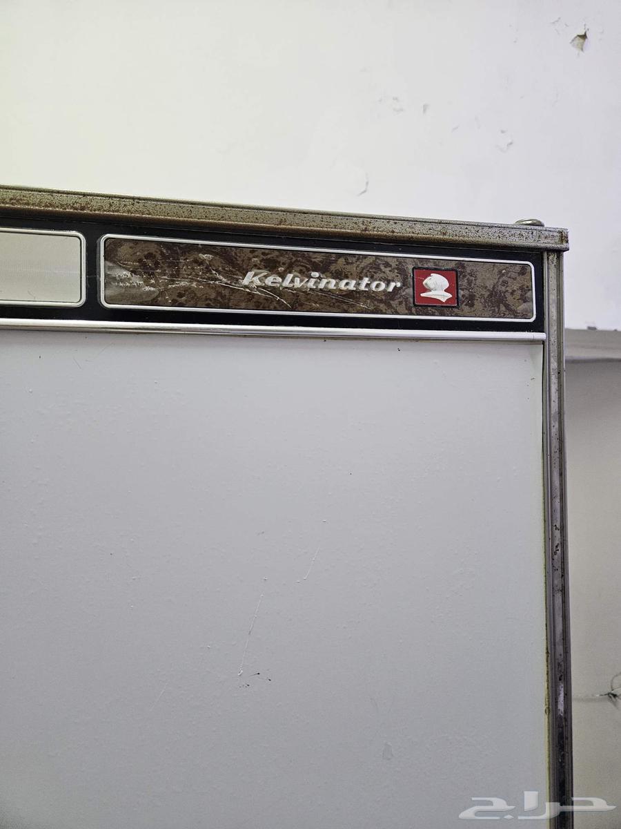 Kelvinator refrigerator needs a compressor64401035951747110