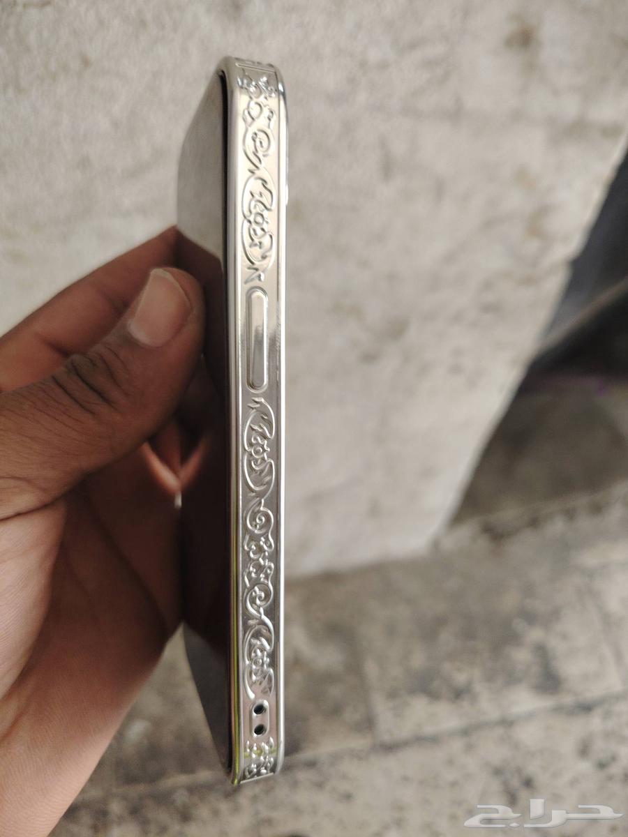 iPhone 13 regular in good condition, price 1200 SAR, urgent sale no bargaining64398172660993113