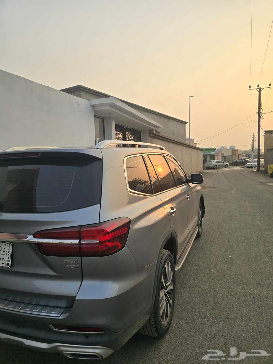 MG RX8 full option 2020, has a slight dent in the bumper and trunk64540024699011113