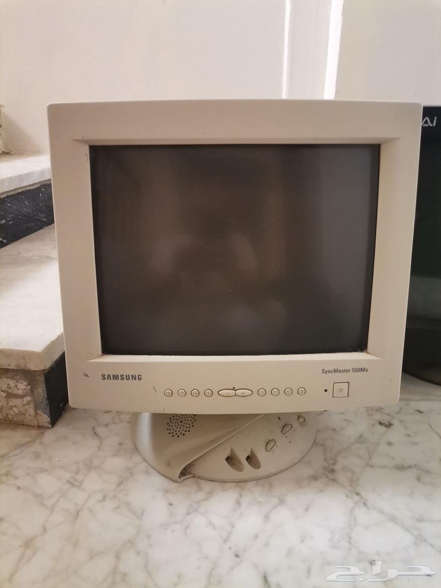 Old computer screen64398562152323111