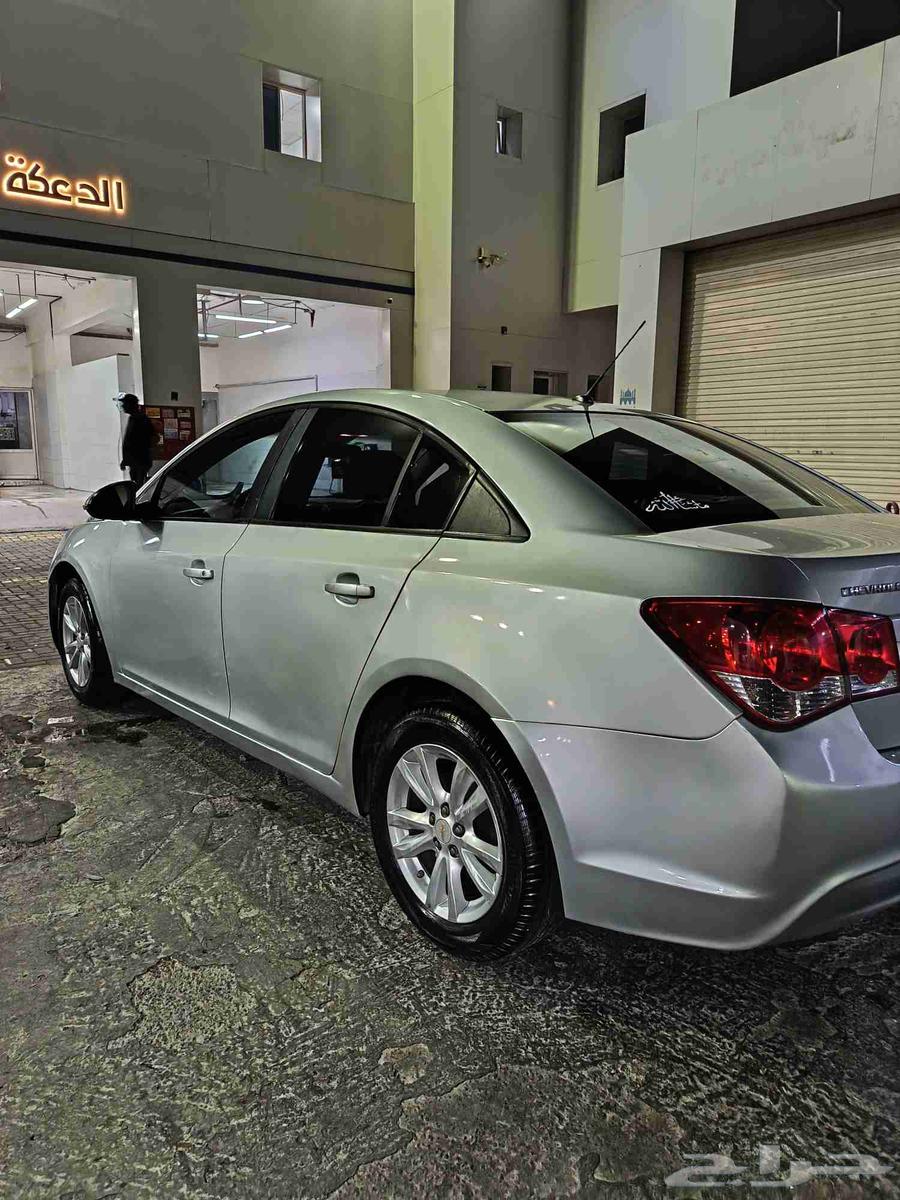 سيارة للبيع64545331486210113