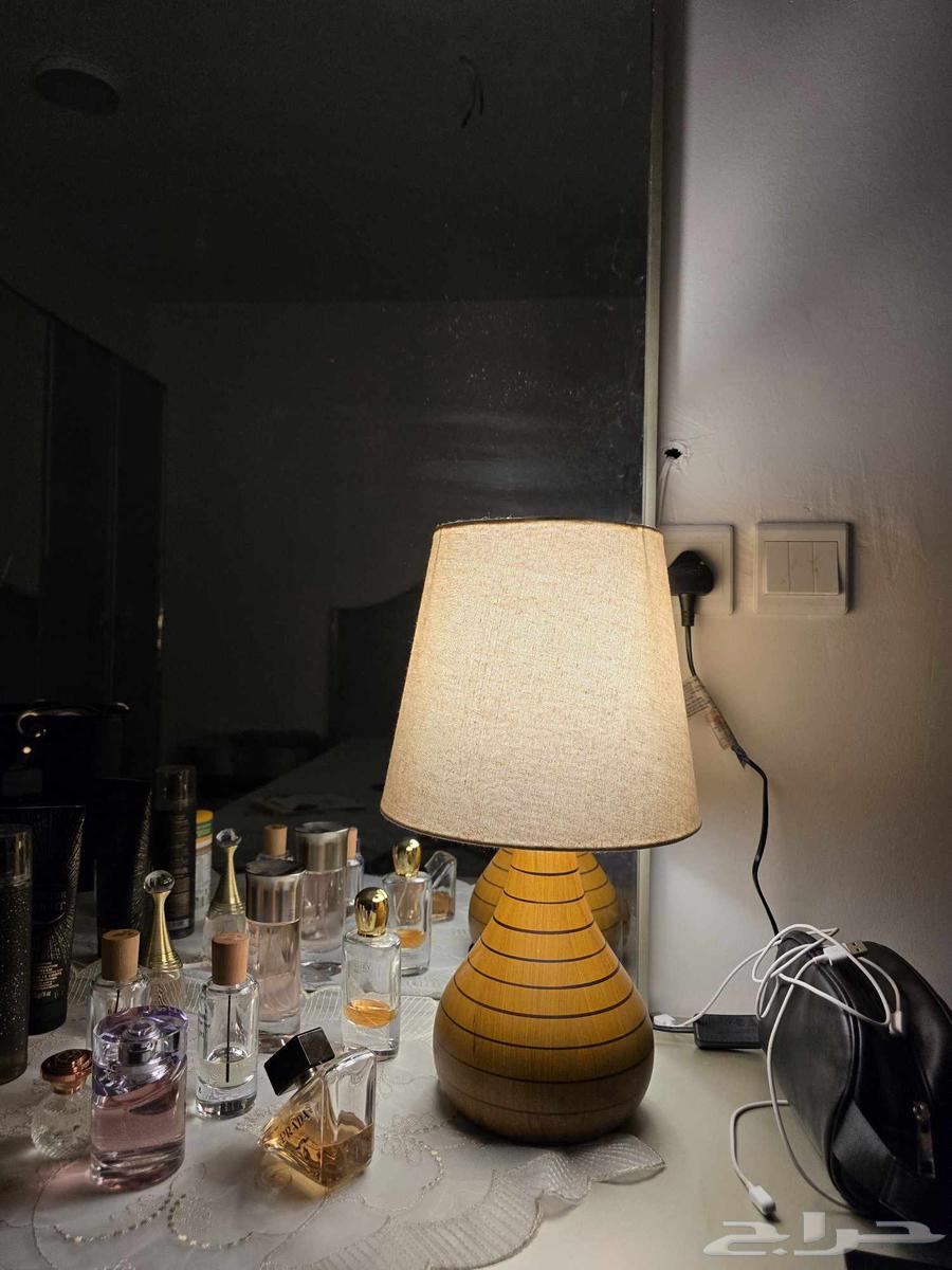 لمبات خشبية للبيع64394827450114110