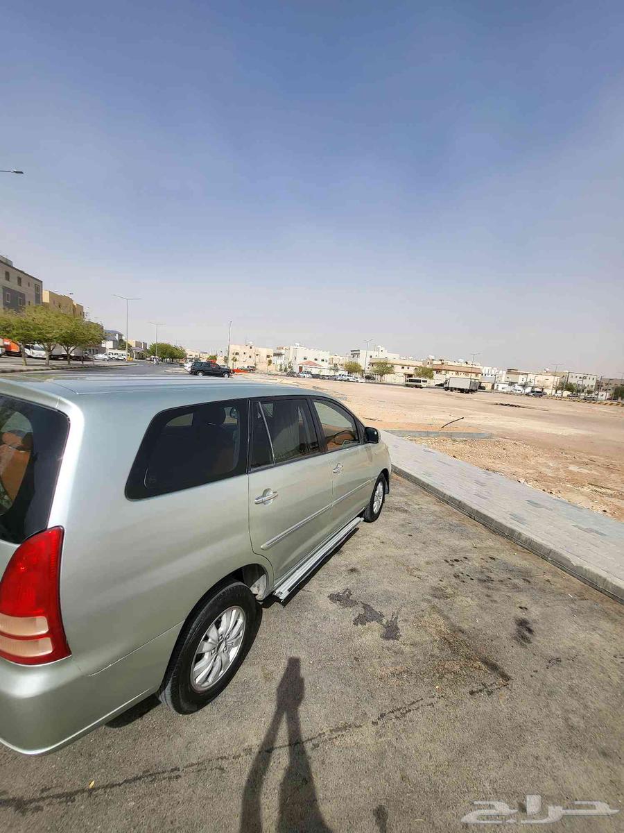 Toyota Innova 201063618074480002111