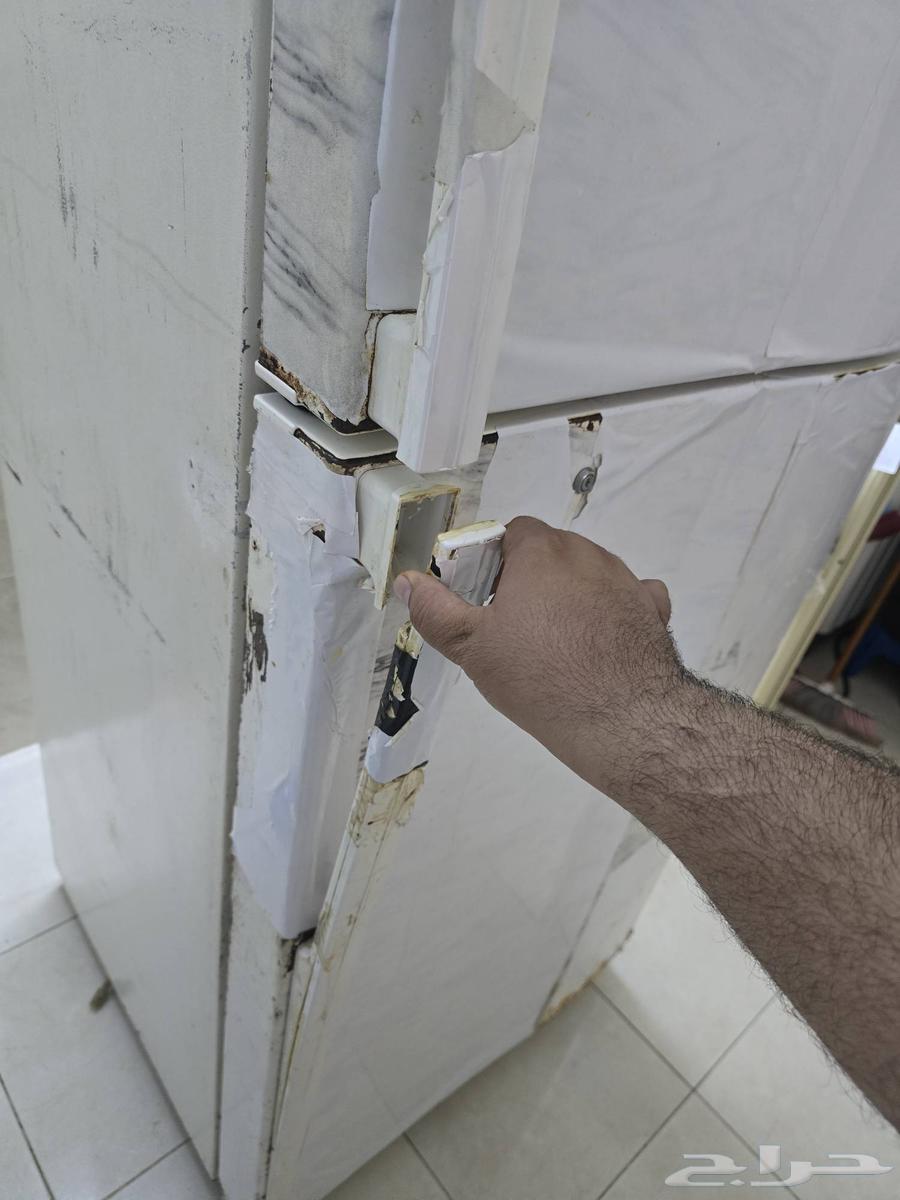 سبب البيع شراء وحده جديده حسب كلام المهندس يبغى لها فريون64400120637827113