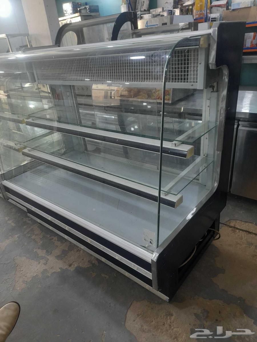 Two-shelf pastry display refrigerators64395199668738110