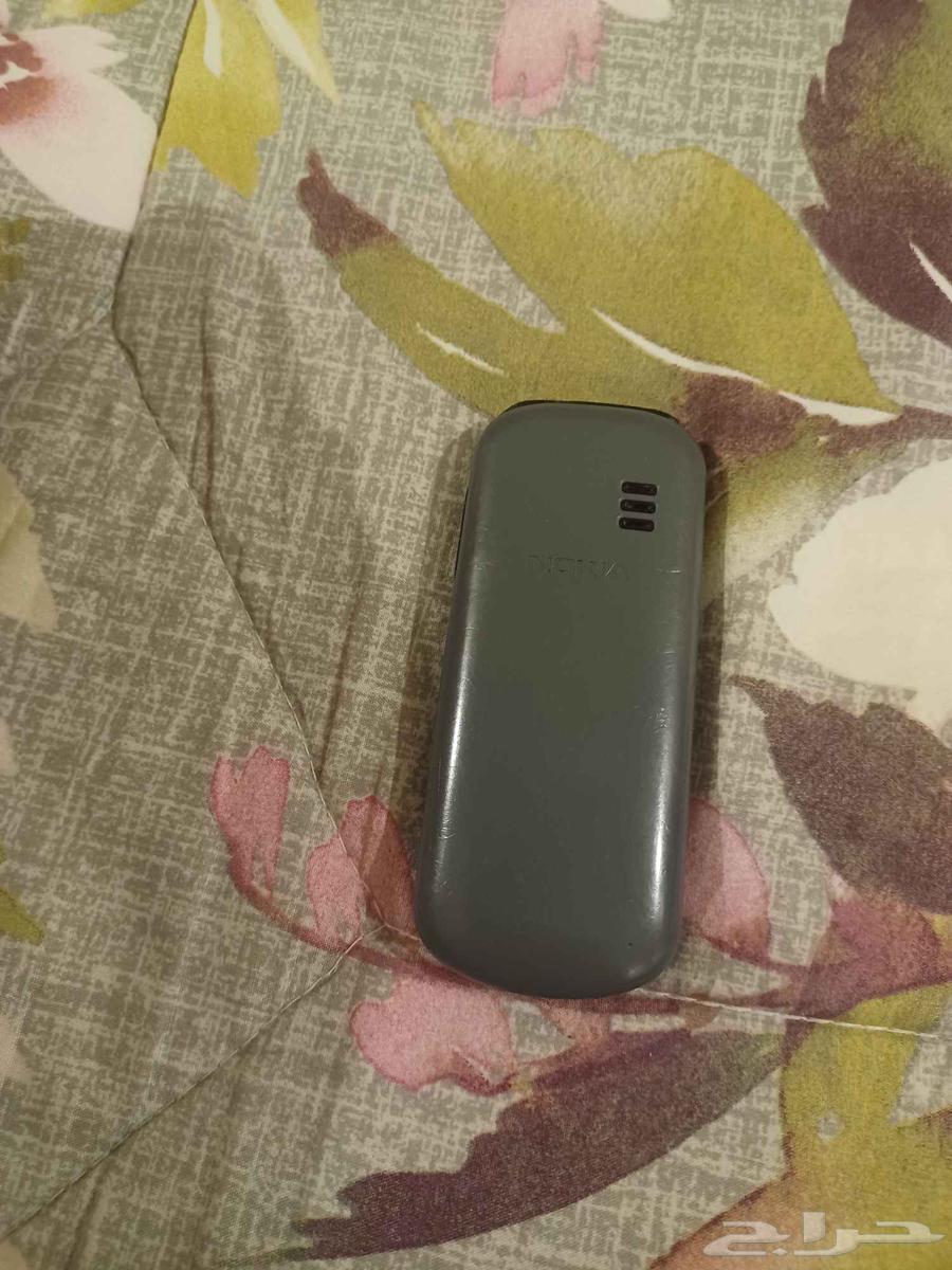 اثنين بلاك بيري واحد ايفون نوكيا ابو كشاف64394537188482110