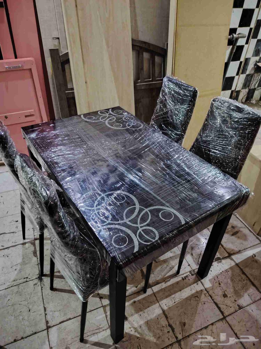 سفره اربعه كرسي مستعمل نظيف استخدام فتره بسيطه64393046374401110