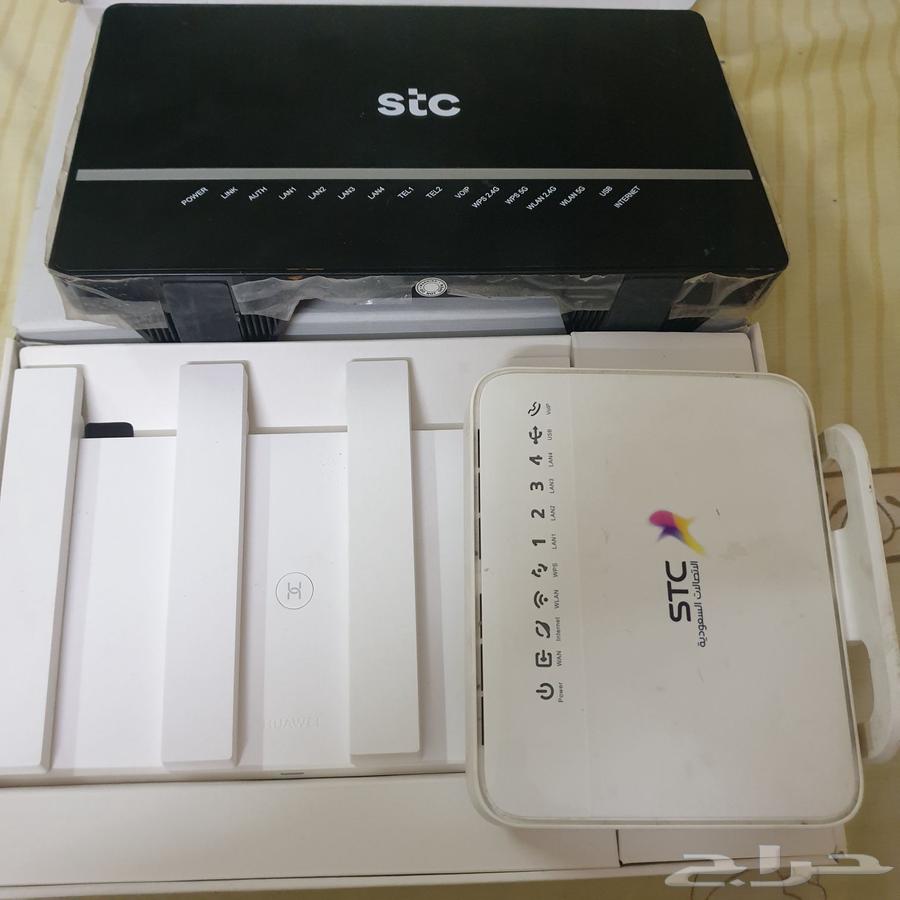 اثنين مودم راوتر من stc مع مقوي huawei wifi ax3 plus جديد64400882999810110