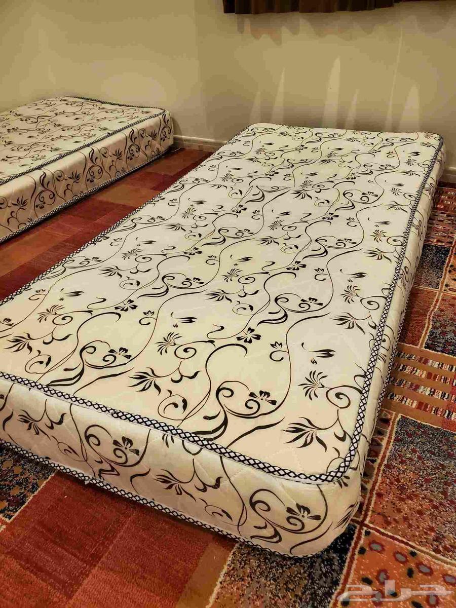 2 سرير مفرد مع مرتبة للبيع64393293920003113