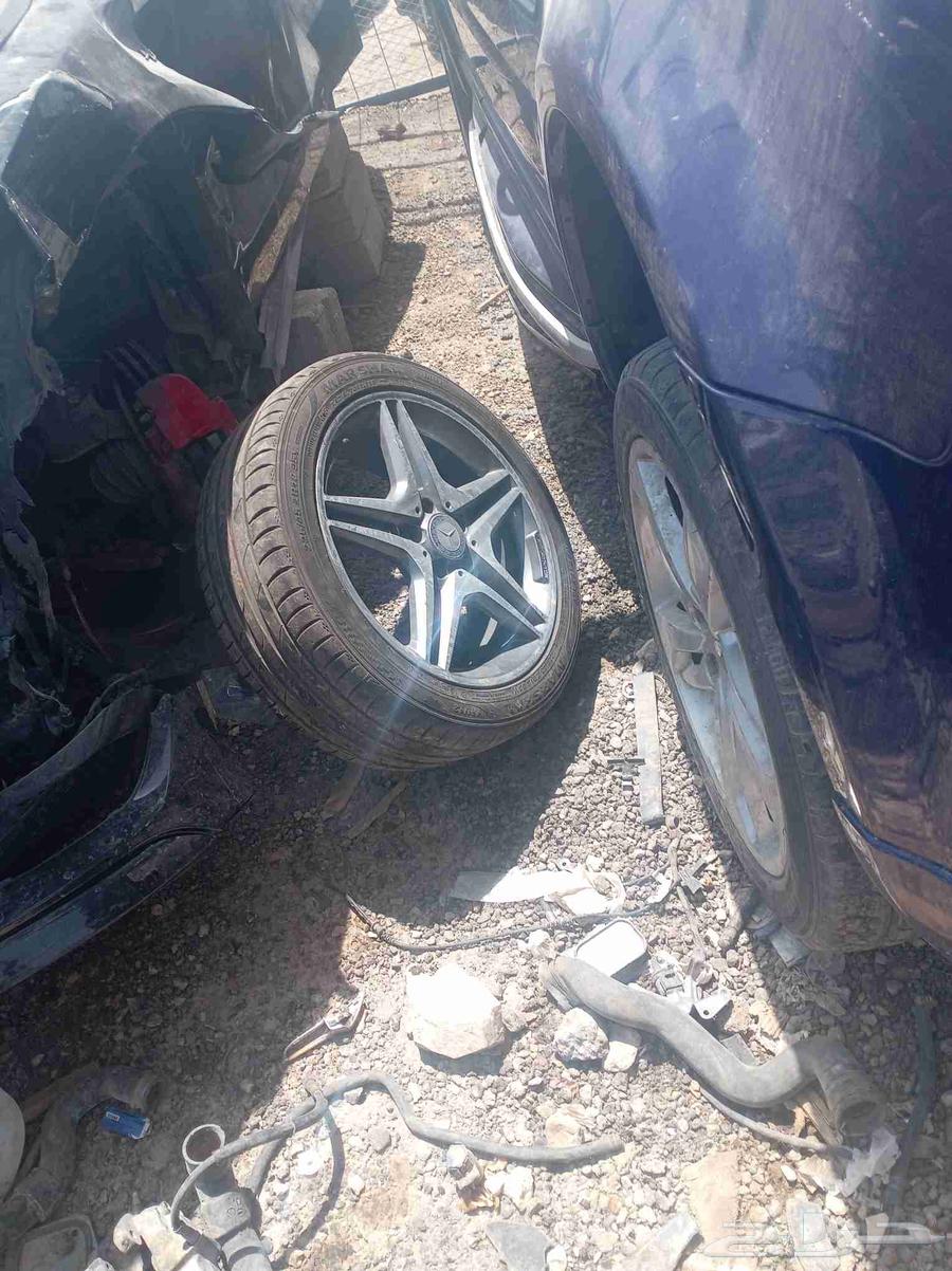 يوجد لدينا جميع انواع قطع غيار مرسيدس تشليح ويوجد لدينا شحن64396449737731111