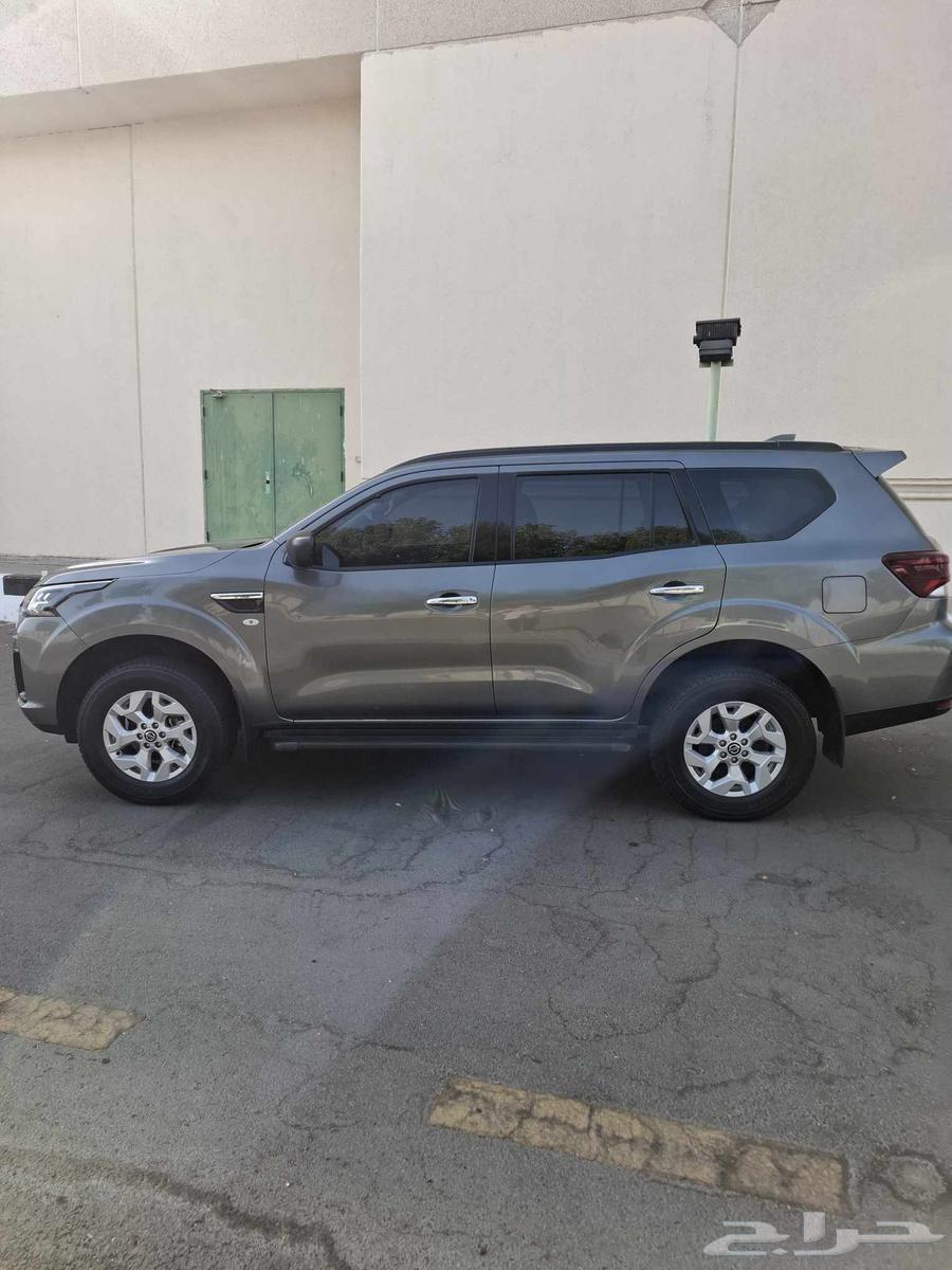 Nissan Exterra for transfer without compensation64544962354305112