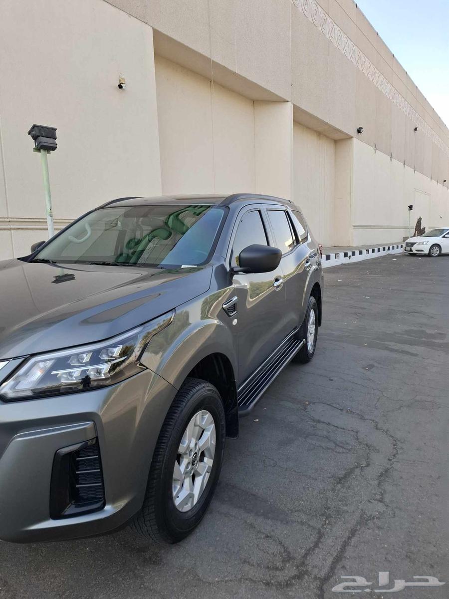 Nissan Exterra for transfer without compensation64544962354305113