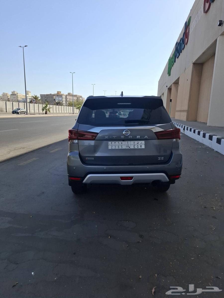 Nissan Exterra for transfer without compensation64544962354305111