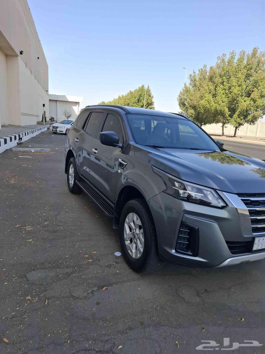 Nissan Exterra for transfer without compensation64544962354305114