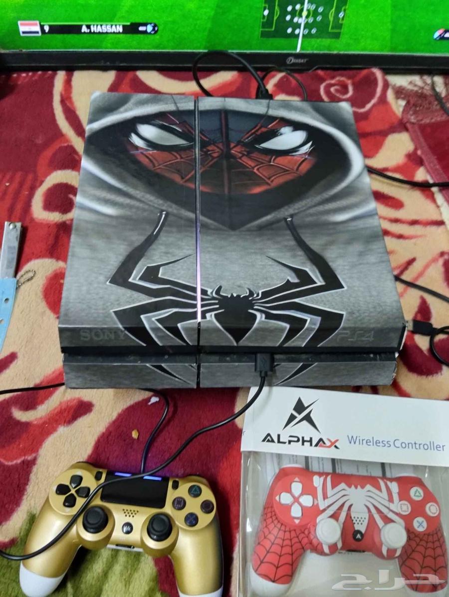 Hacked PlayStation 4 with many games64395352074754111