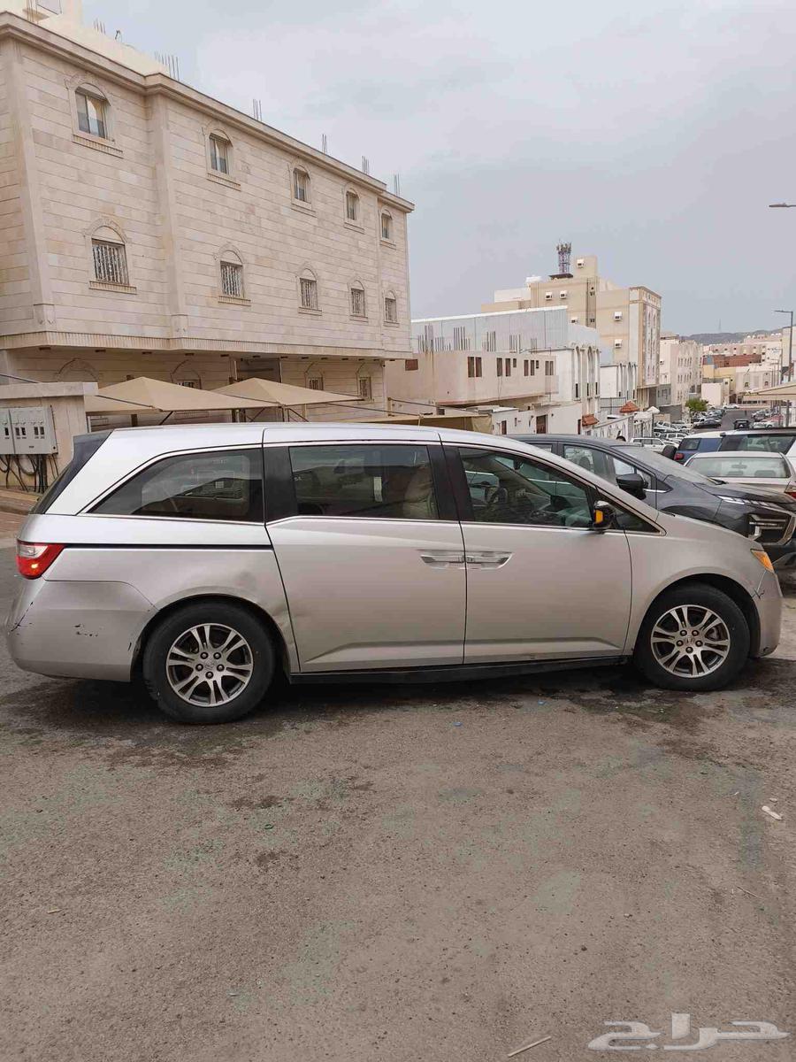 للبيع هواندا أوديسي موديل 2011 نظيف64550160077315113