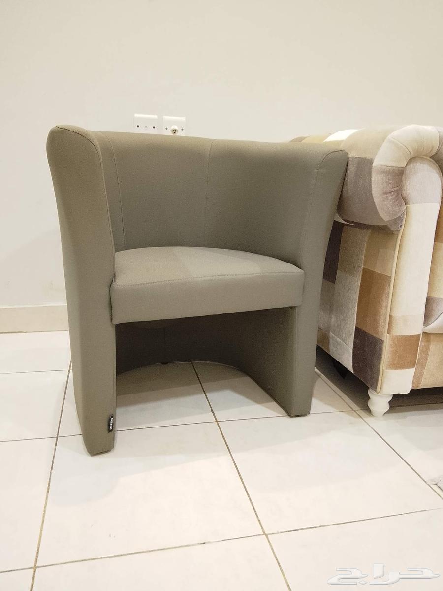 Elegant, comfortable, and very practical new reclining chairs64399981725569111