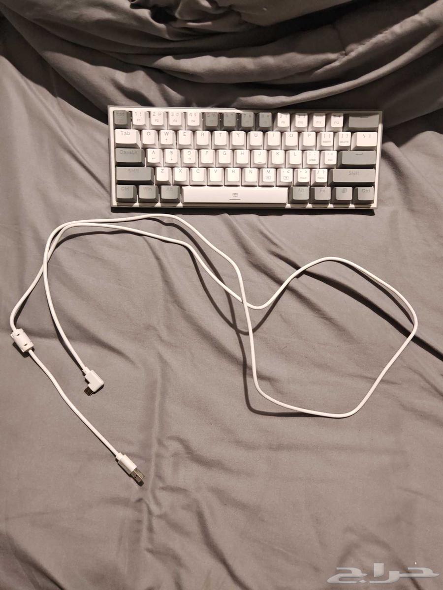 كيبورد 60  سويتش احمر من شركة red dragon  مع RGB64398409672833112