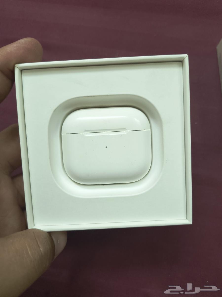 حافظة شحن ايربودز الجيل الثالث اصليه64399577533314111