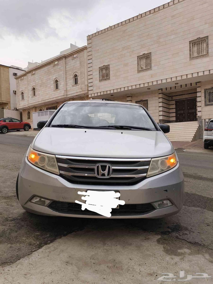 للبيع هواندا أوديسي موديل 2011 نظيف64550160077315110
