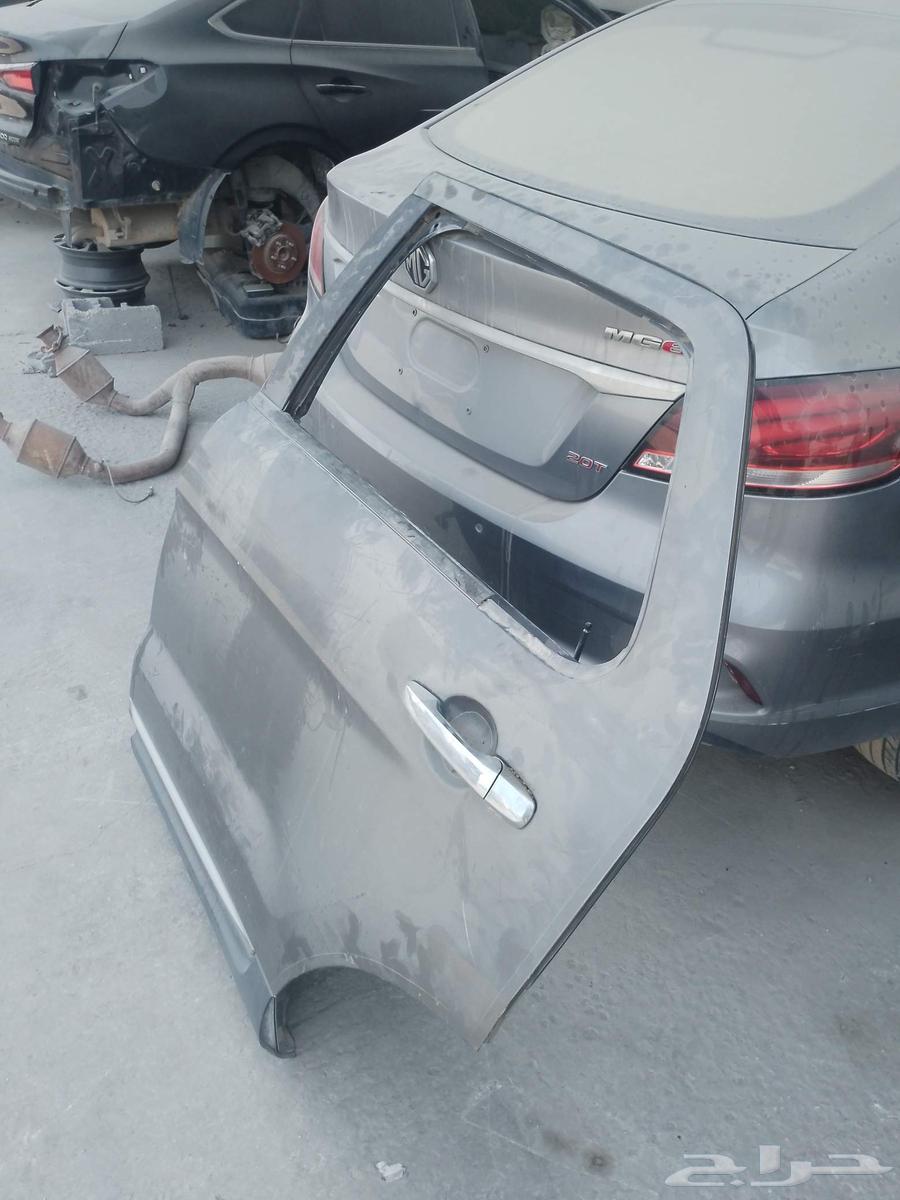 باب خلفي يسار اكسبلور 201464550429159553112