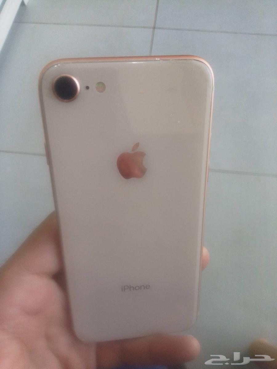 جوال ايفون 8 للبيع64395965133571112