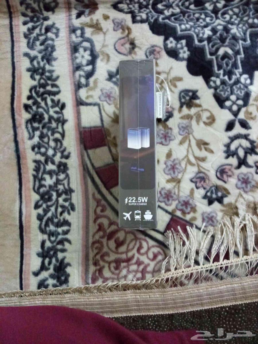 شاحن لاسلكي خازن شاحن 20 الف اصلي64400453229570112