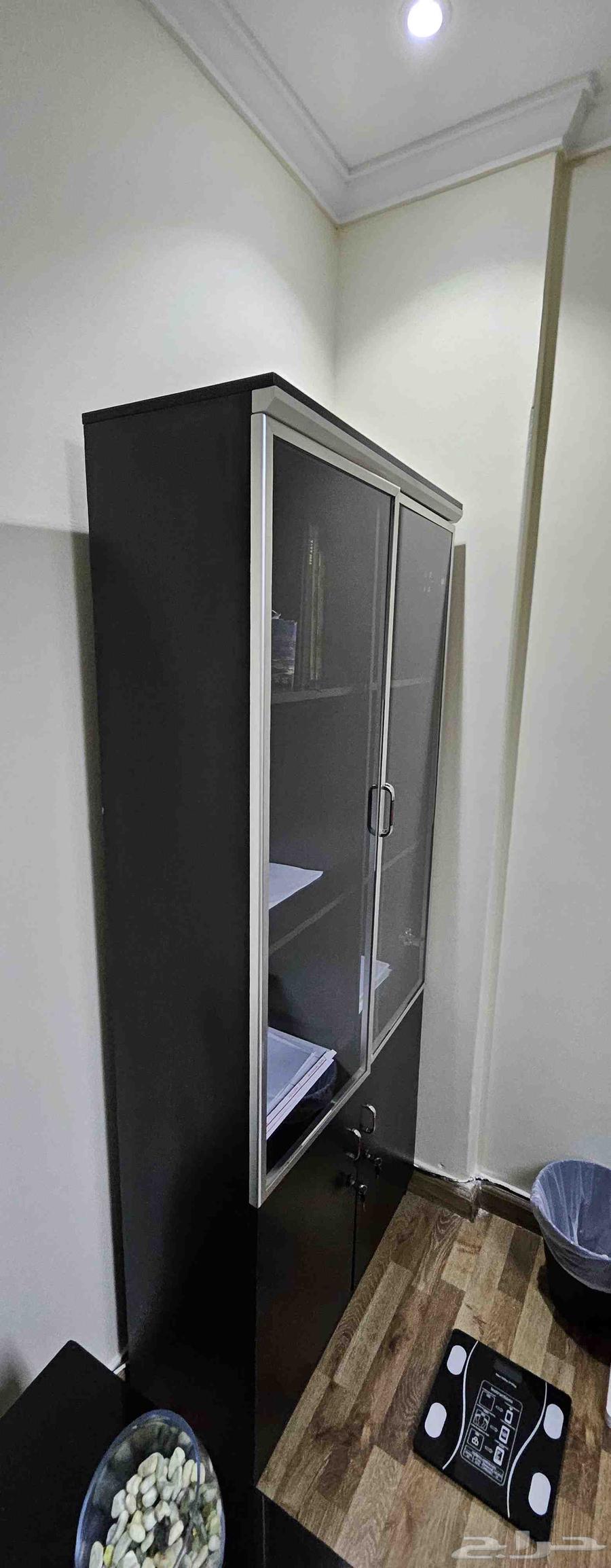 Chest in excellent condition64393887448067111