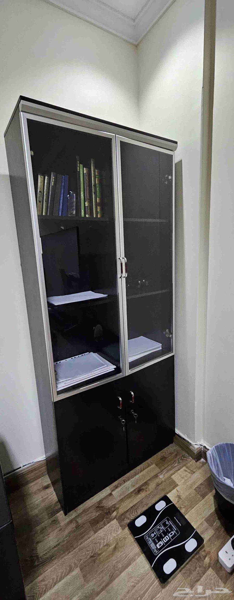 Chest in excellent condition64393887448067110