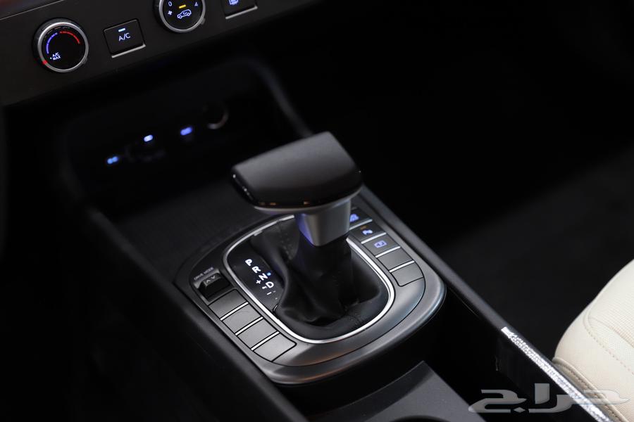 هونداي كونا ستاندرد63618064976898113