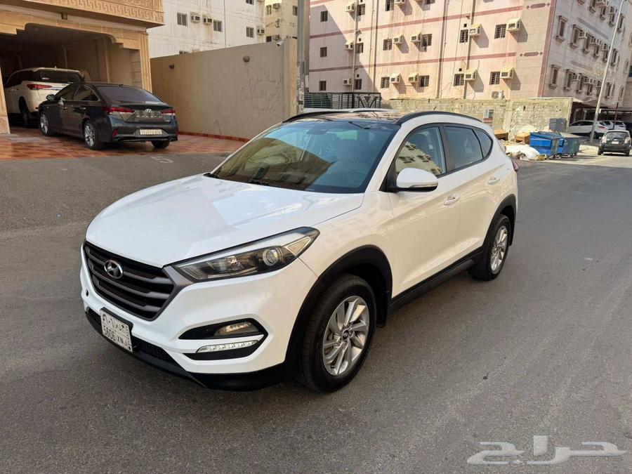 توسان 2016 فتحة سقف نضيف الحد64546025995266112