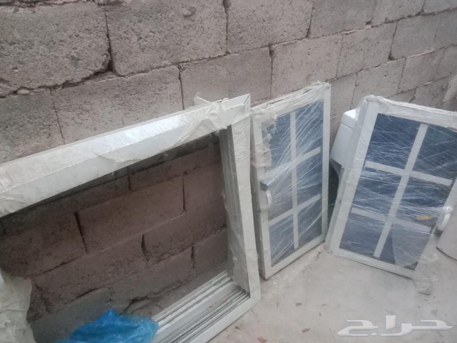 Iron door and two types of windows for sale64394772785153111