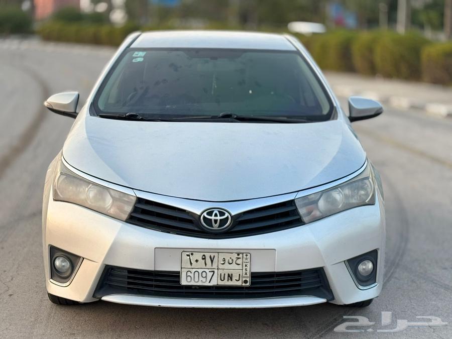 تويوتا كورولا موديل 2015 منوه للمستخدم64542714541441114