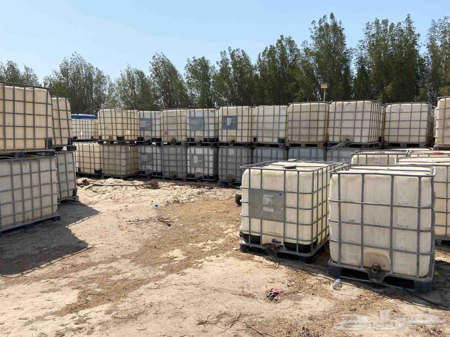 خزانات ماء بلاستيكية 1000 لتر64396171260162114