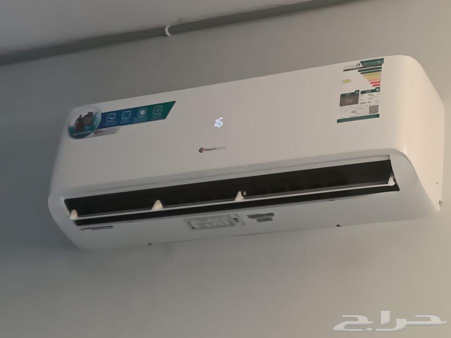 New Split Air Conditioners64396047555330112