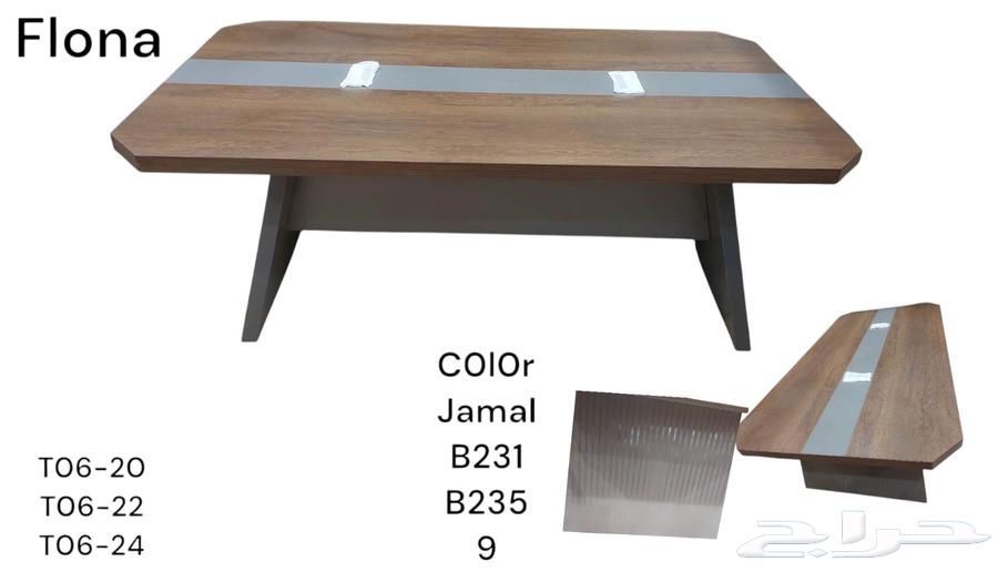 New meeting table and swivel chairs available in mesh and leather64399577540611114