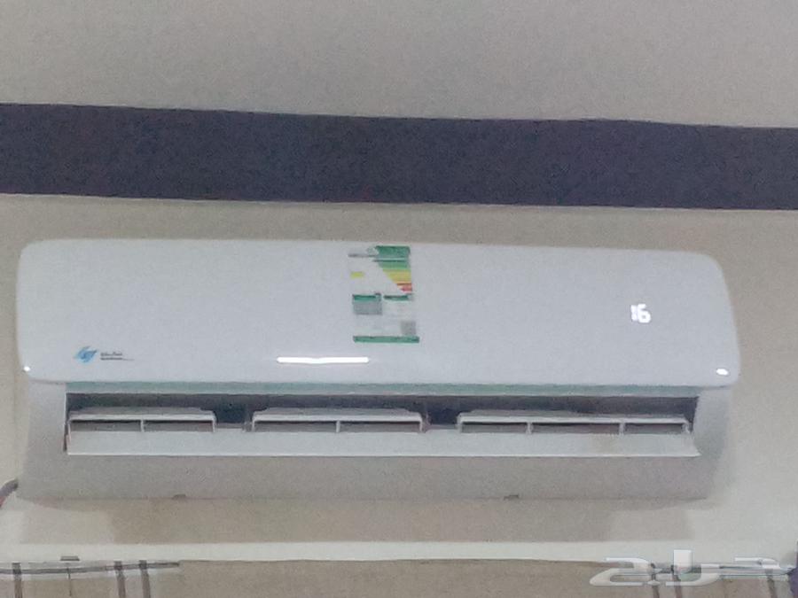 New split air conditioner used for only 10 days, selling due to necessity64401050128257110