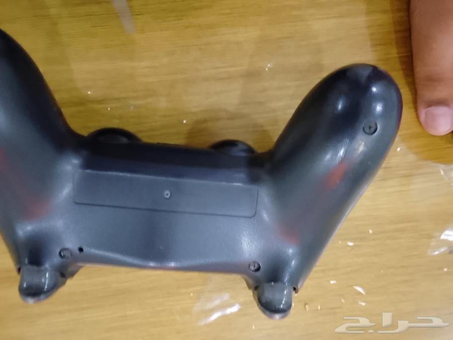 يدين سوني 4 نظيفه واصليه للبيع64399133696769114