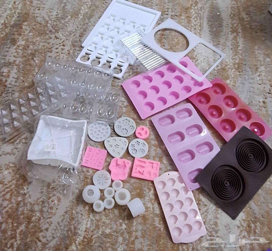 قوالب للبيع64401077644290110