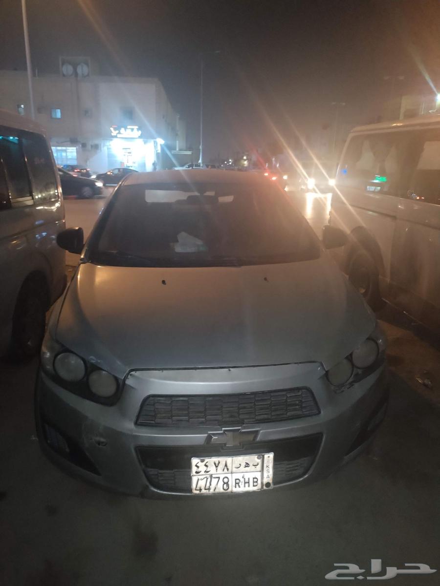 2012 Sonic car with imported engine, manual transmission, excellent63618145654018114