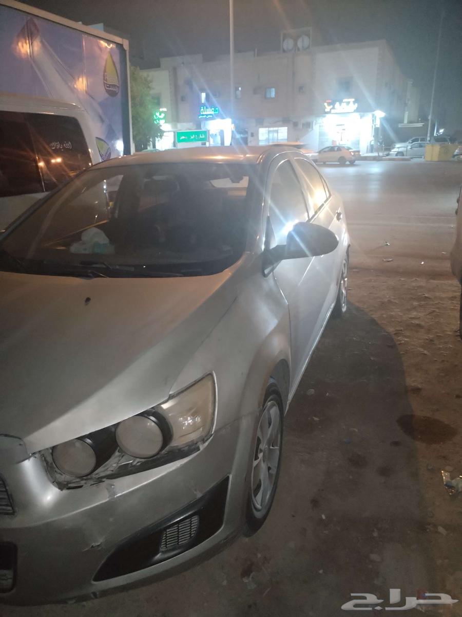 2012 Sonic car with imported engine, manual transmission, excellent63618145654018113