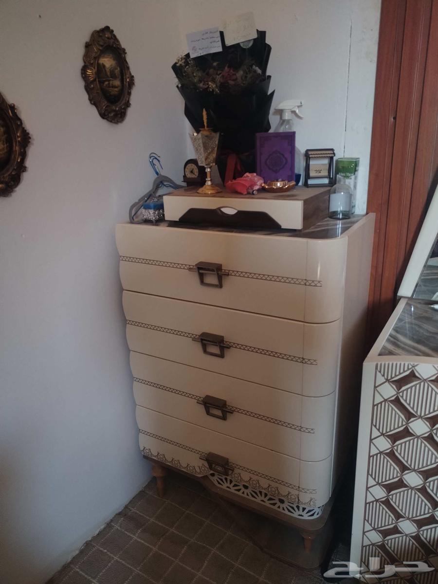 غرفة نوم للبيع64399119820419110