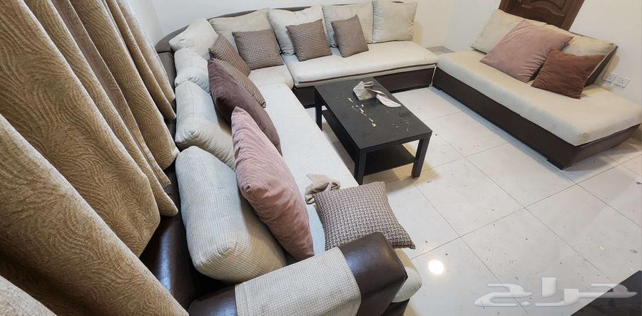 أغراض للبيع بحالة جيدة64400618867715111