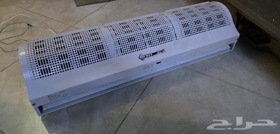 ستاير هوائيه ماركة ماكس لابواب المحلات والمطاعم شبه جديده لل64400120580610110